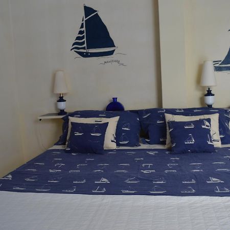 Yacht Club Sal Bed & Breakfast Palmeira Exterior photo